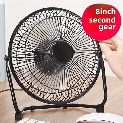 Ventilateur de bureau alimenté par USB 4/6/8 pouces 2 vitesses réglables 4 pales 360 °   Ventilateur électrique portatif de rotation pour l'ordinateur de bureau à domicile